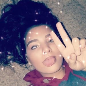 Meet your Posher, Aja